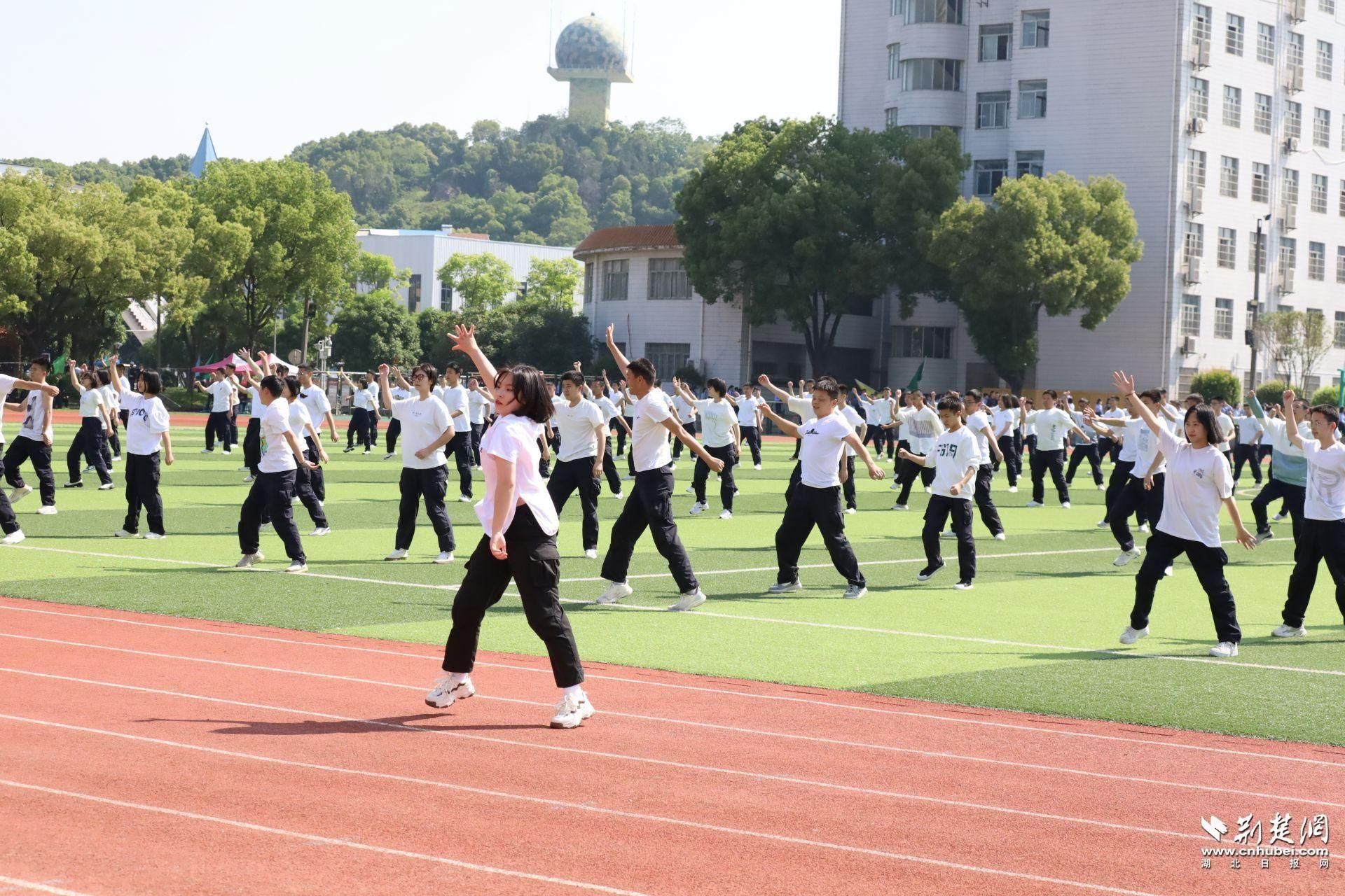 團體操2 學生.JPG.JPG