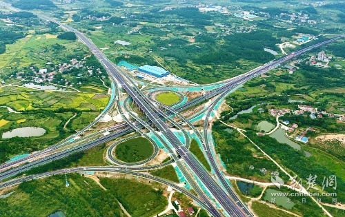 1.武紅高速建成通車，順利邁入“武漢一小時生活圈”_proc.jpg.jpg
