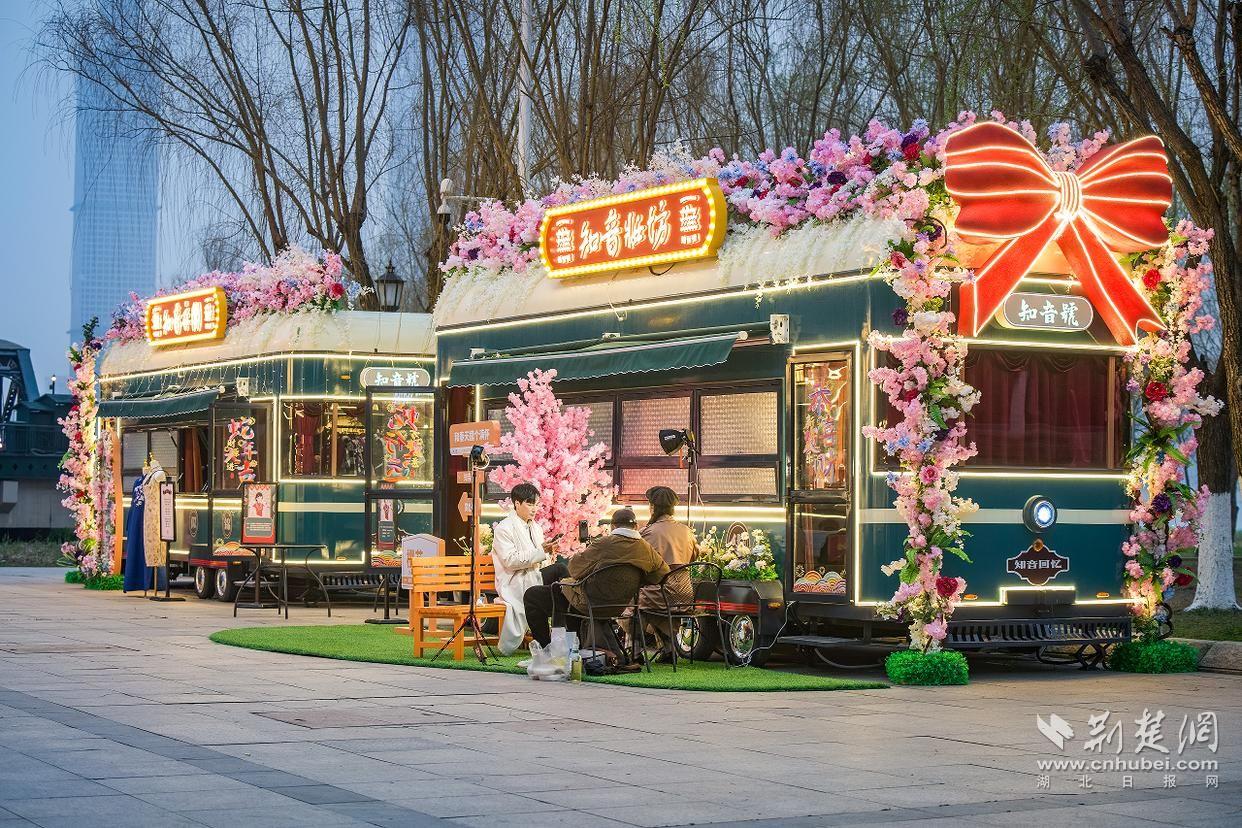 810a19d8bc3eb135551ad2a9c0923adcfc1f445a.jpeg@f_auto?token=0c38f