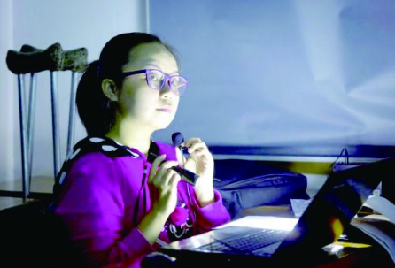 Ї(gu)DŮ(bo)u(png)2018ʮŮh˪\(chng)\(chng)x